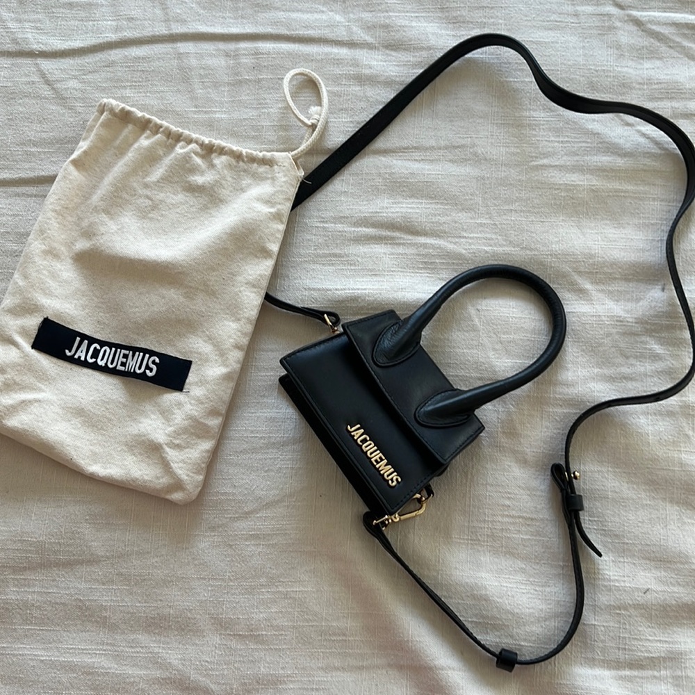 Jacquemus LE CHIQUITO MINI BAG Authentic ( black)